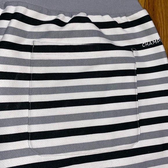 Champion Reverse Weave Text Stripe Cut Off Sweat Shorts Men's Sz XL New - Picture 5 of 6